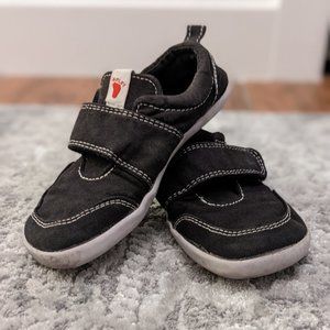 Splay shoes size 11